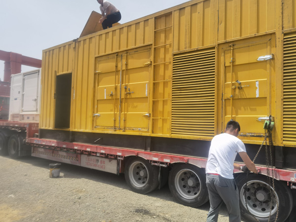 陇南除了负载情况和发动机维护，还有哪些因素会影响 200kw 柴油发电机的油耗？